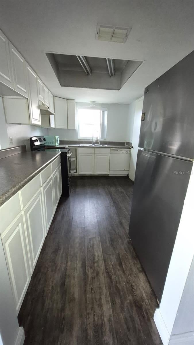 9924 SWEEPSTAKES Lane – photo 4