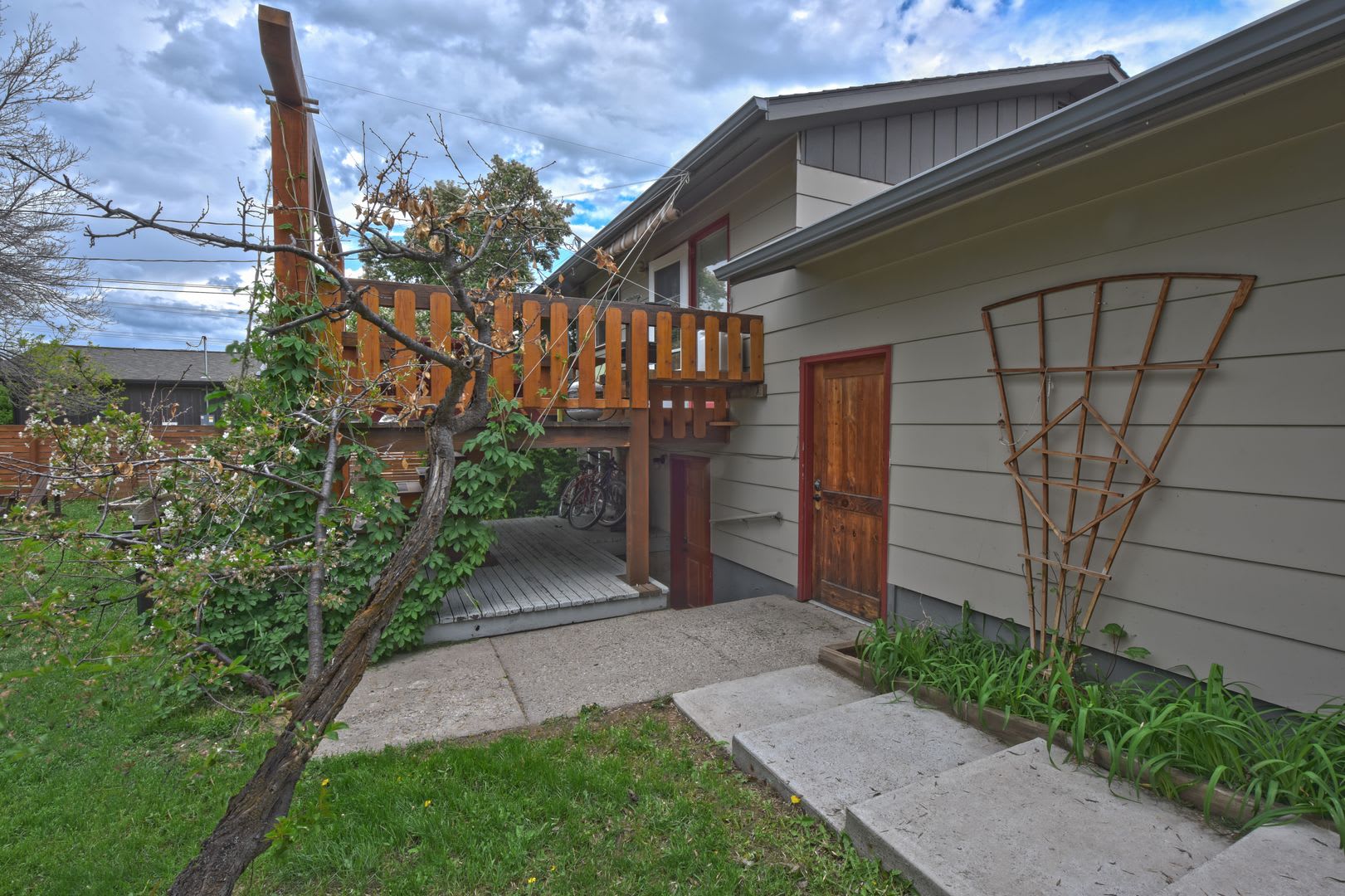 Centrally Located Apartment Near Downtown Bozeman – photo 3