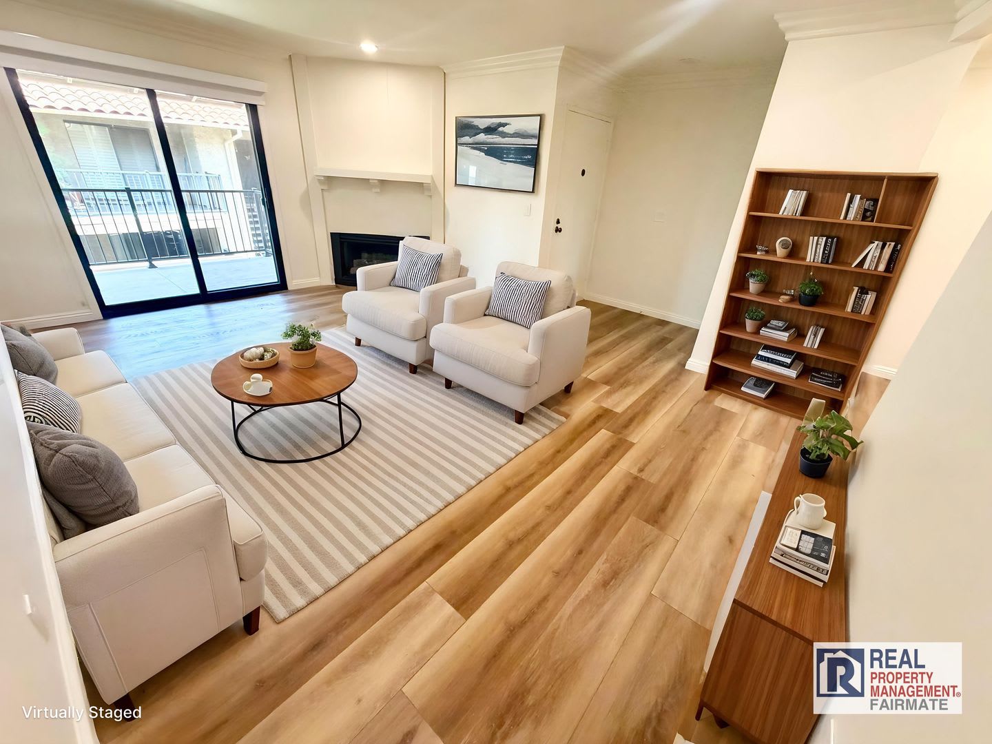 Beautifully Updated 2 Bed, 2 Bath Condo in Pasadena – photo 1