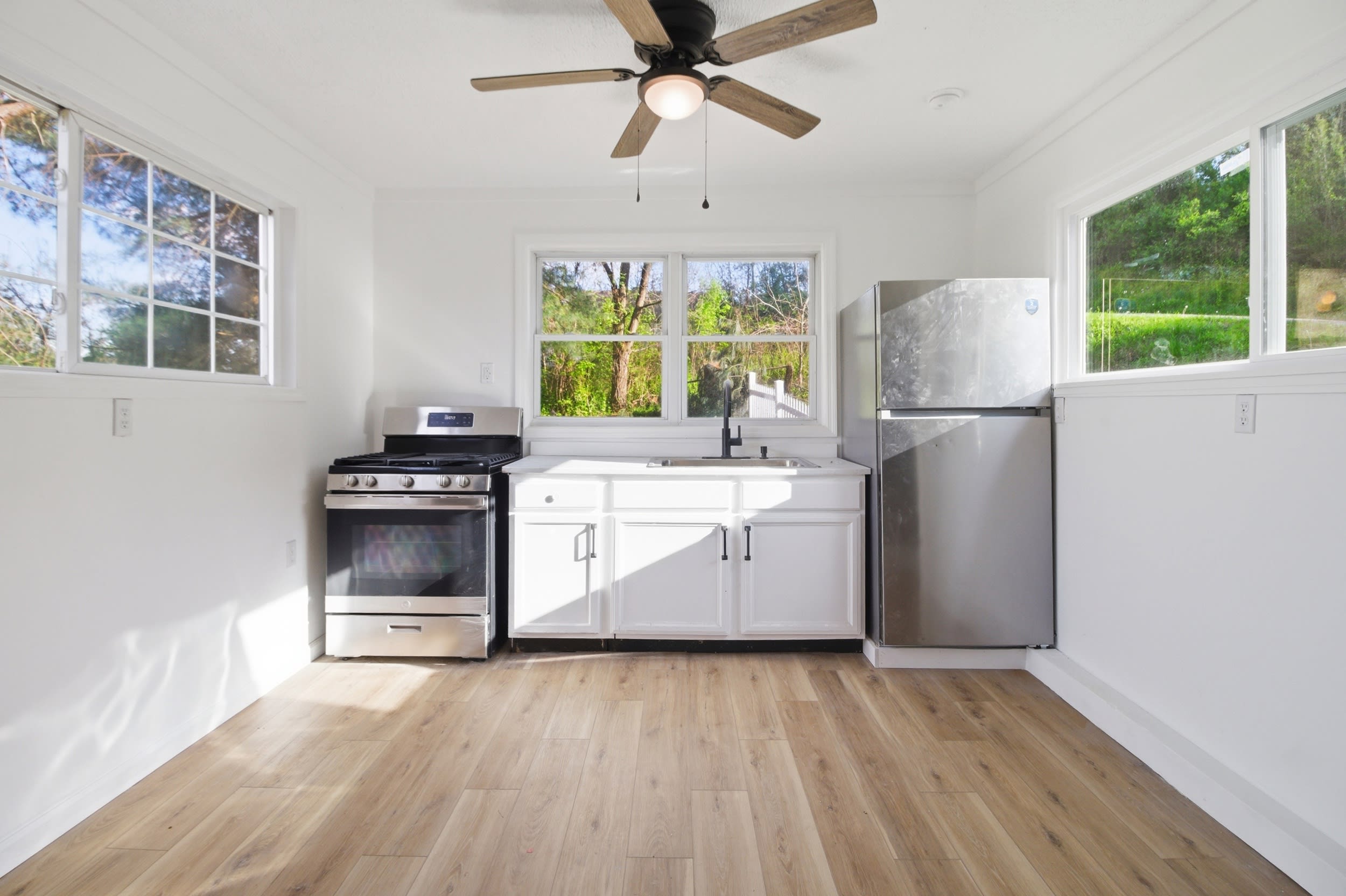 318 Mcclure St – photo 1