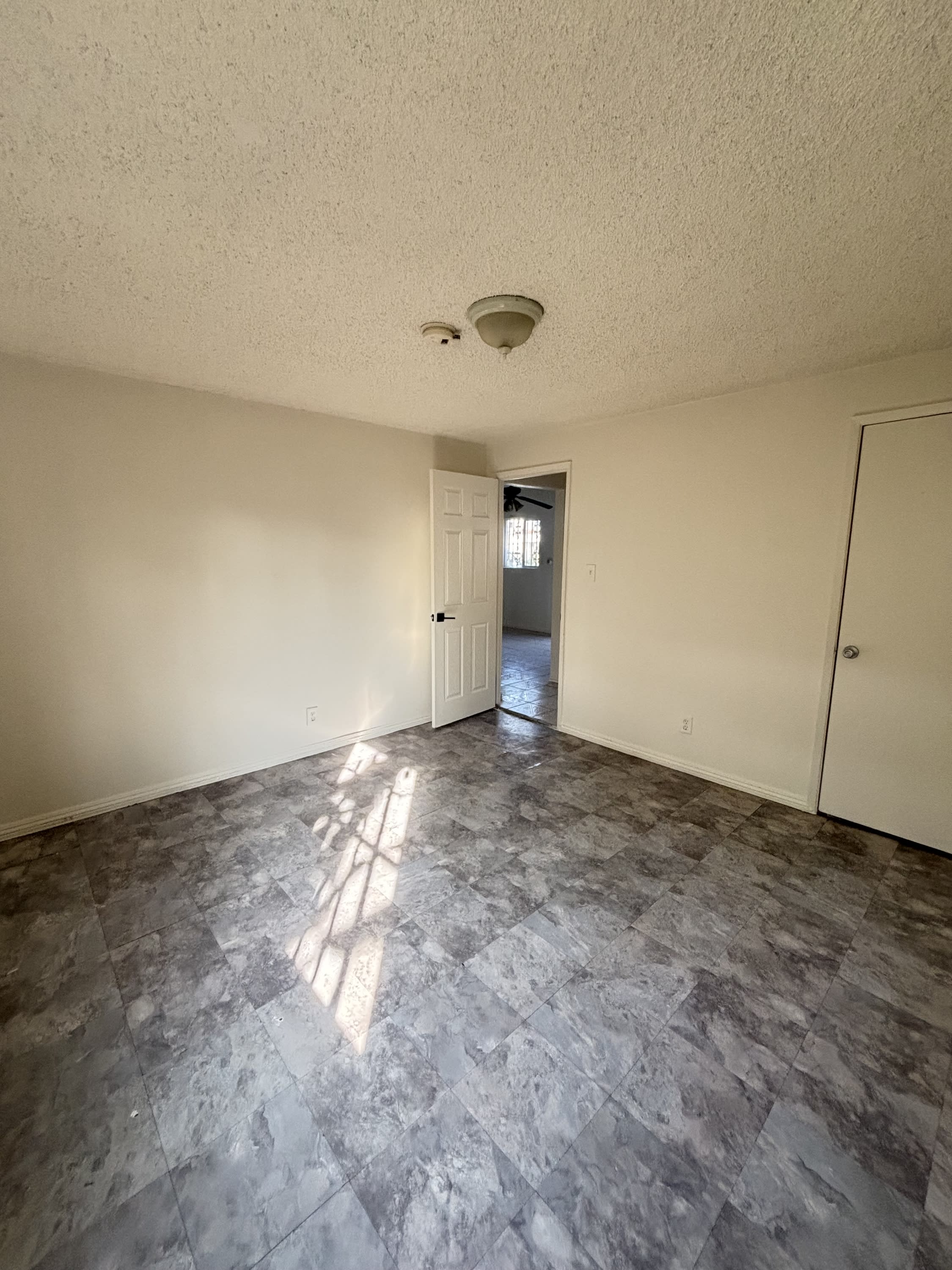 1215 East 43rd Place – photo 5
