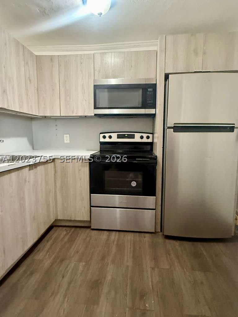 6026 SW 27th St – photo 1