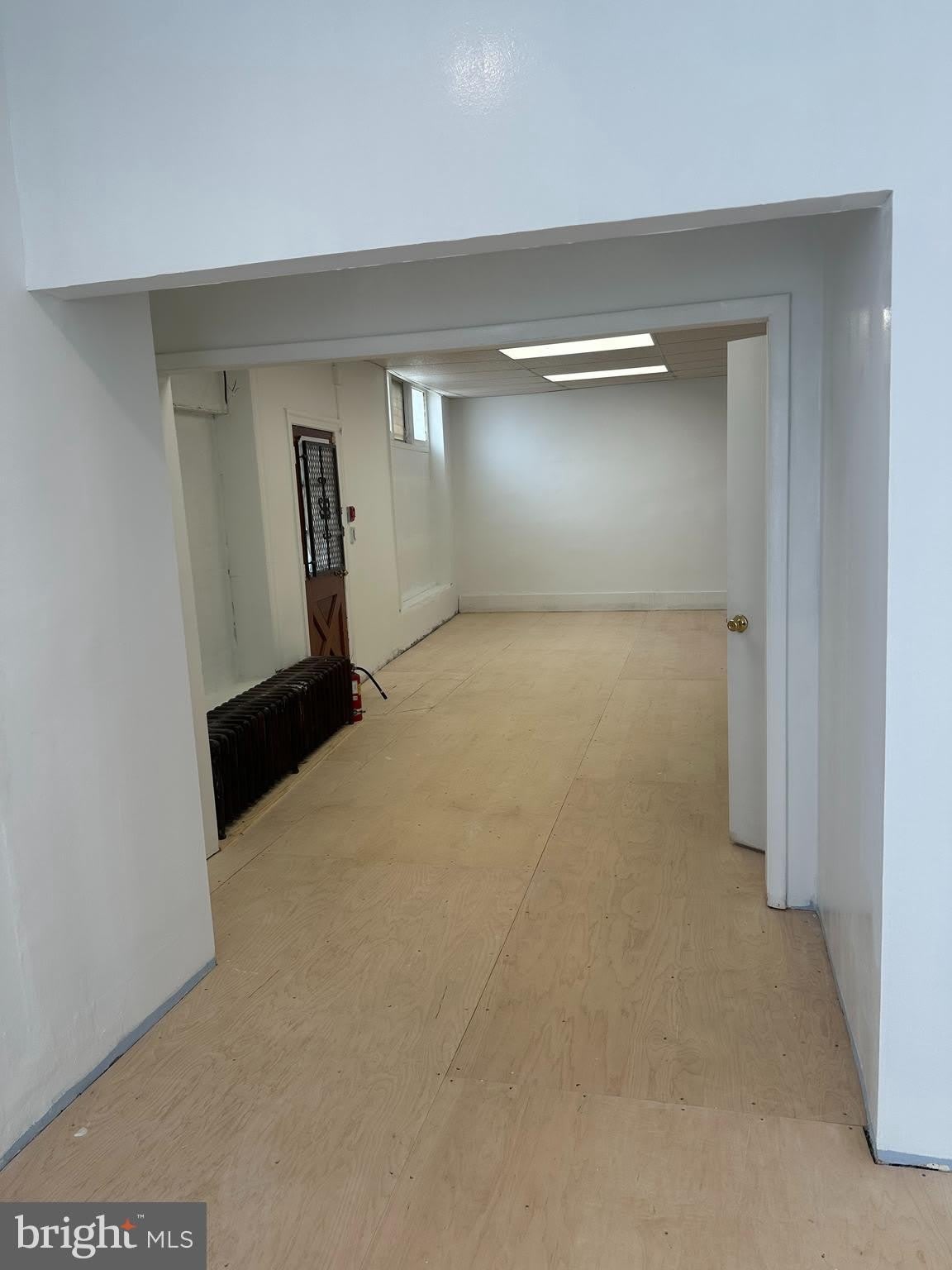 399 Leverington Avenue – photo 3