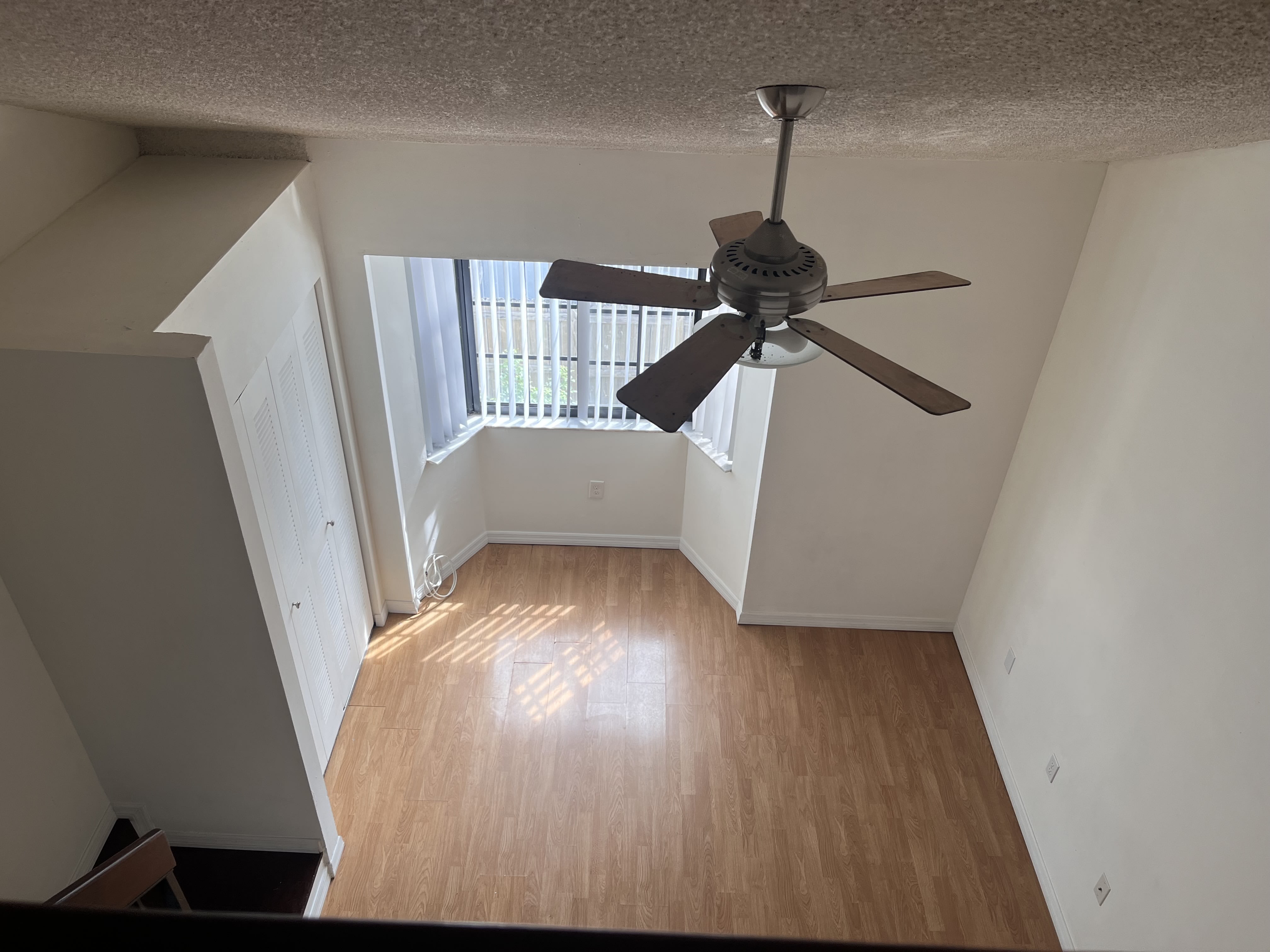 12065 Sw 18Th St – photo 4