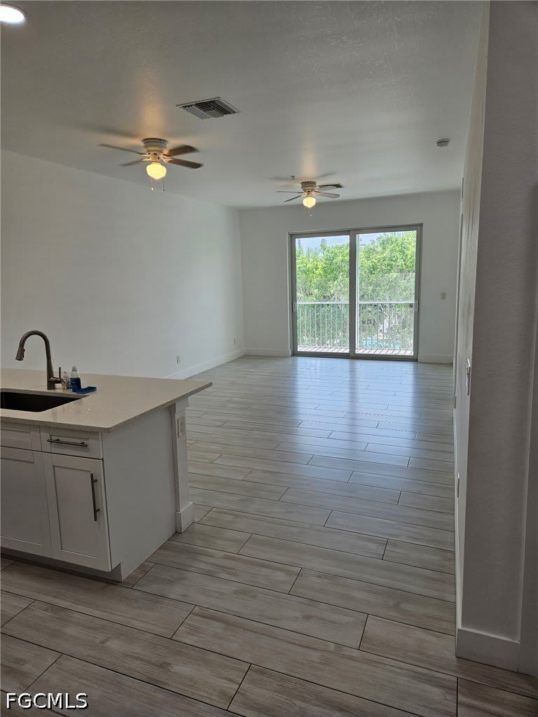 4425 SW Santa Barbara Place – photo 4