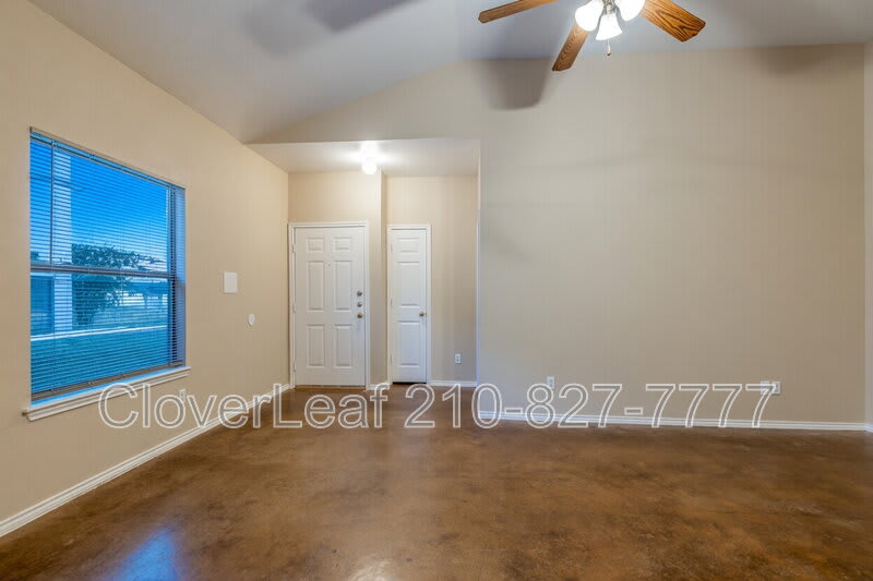 5718 Golf Hts – photo 5