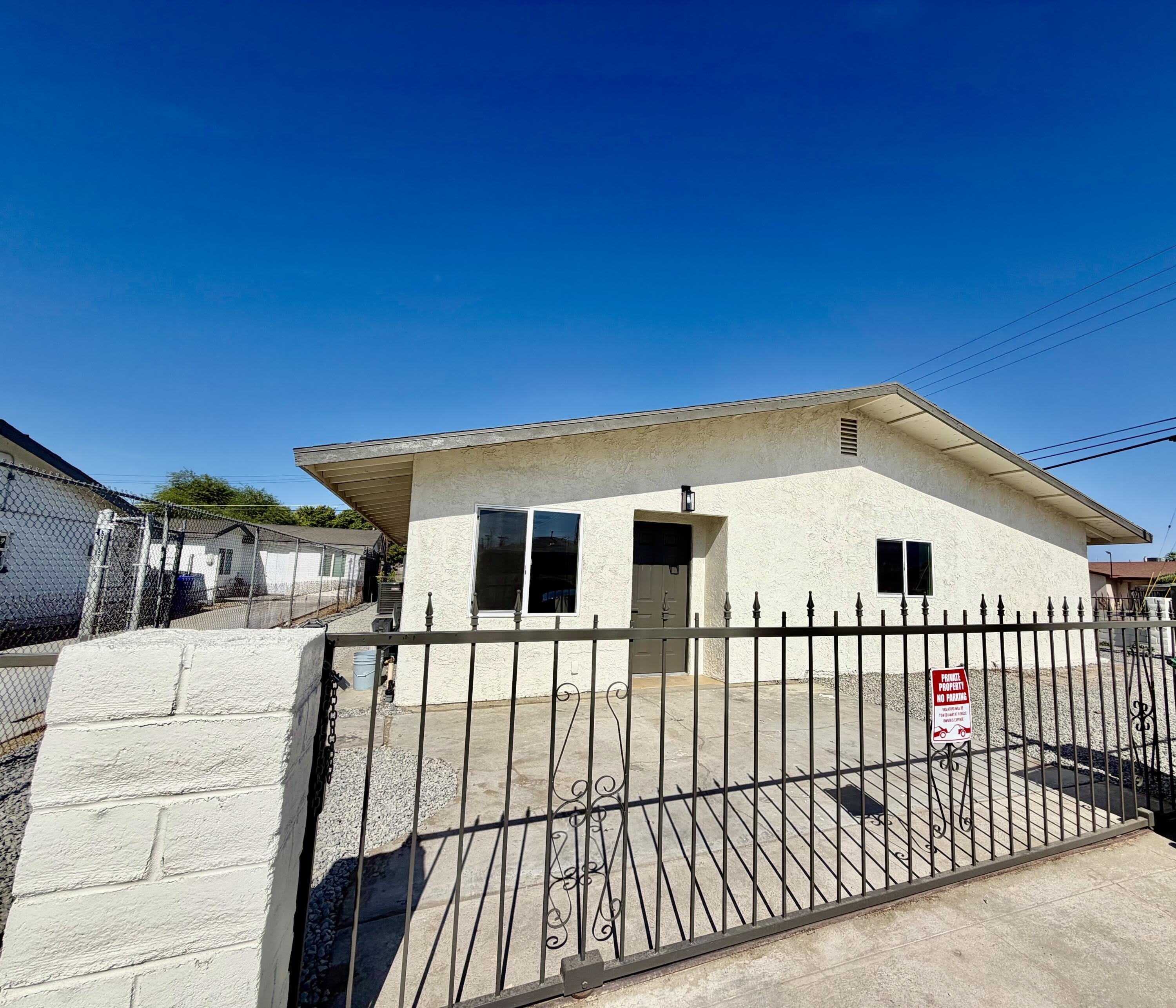 52119 Calle Avila – photo 1