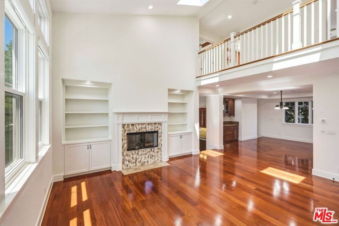 1633 Voorhees Ave – photo 4