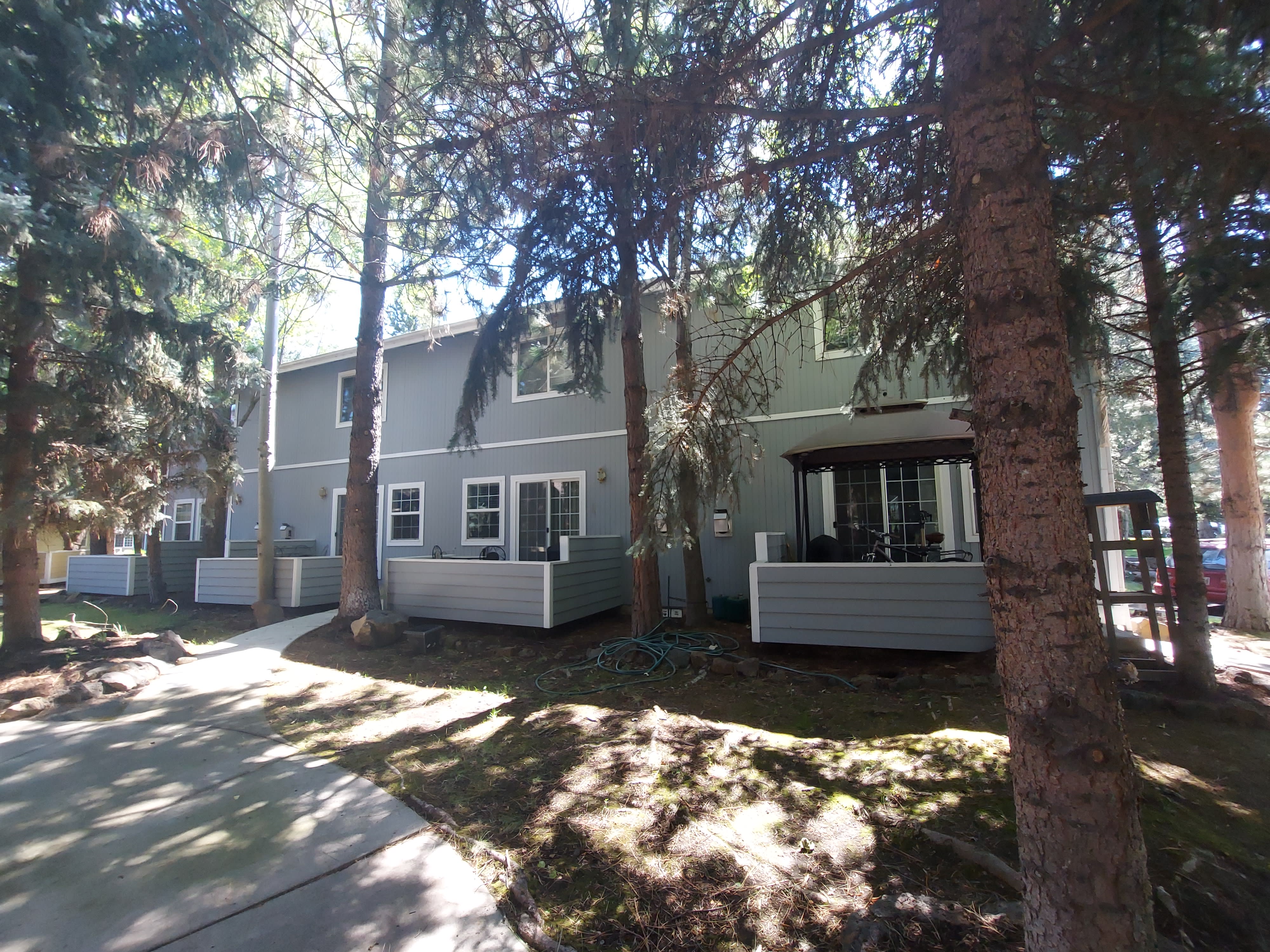 1045 Ne Savannah Dr – photo 3