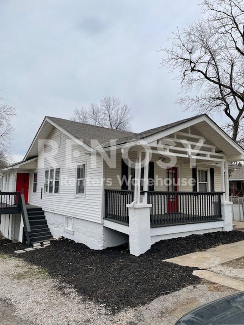 Great location Updated 3-bedroom 2 bath home – photo 5