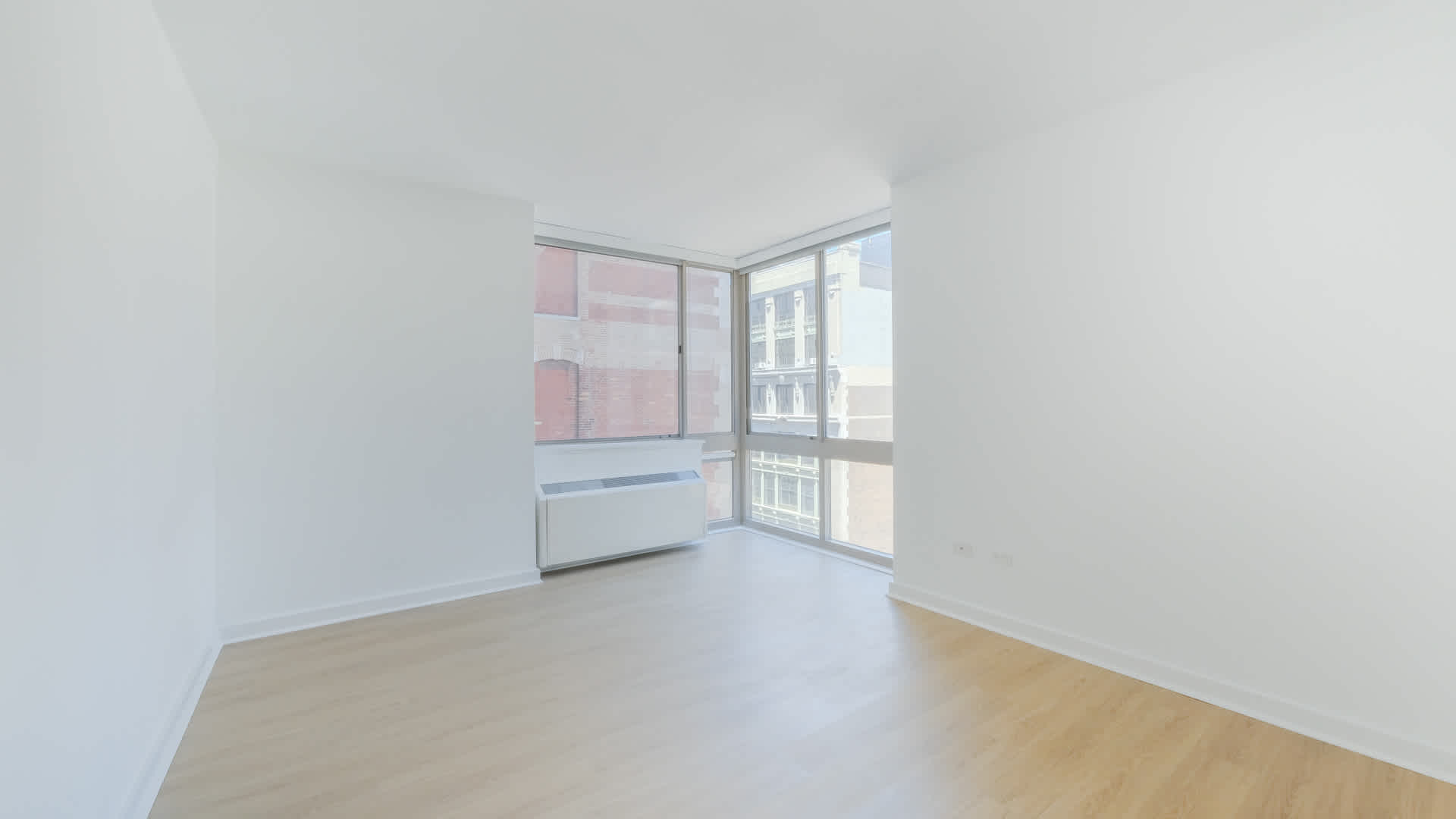 5063 Broadway – photo 1