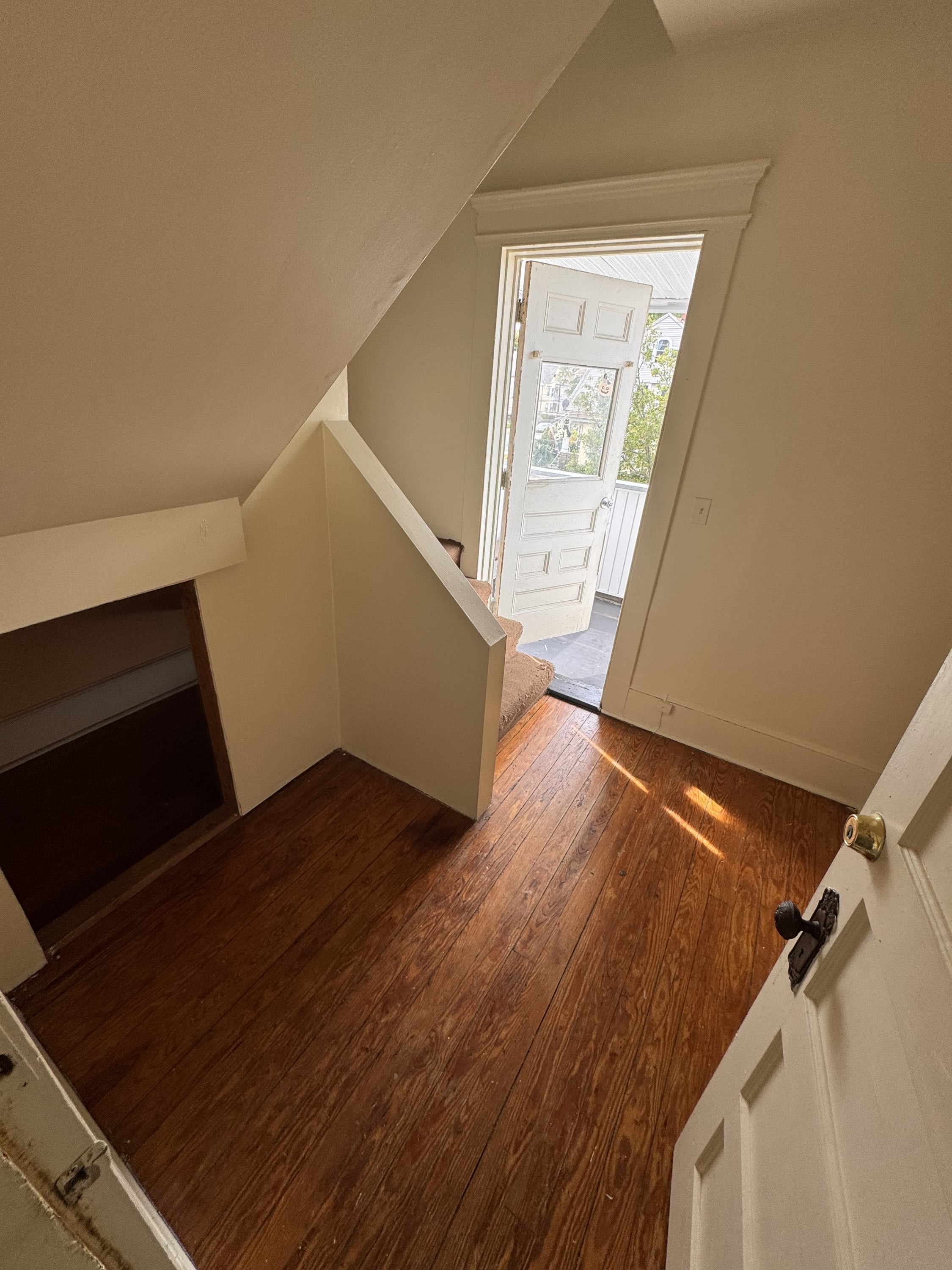 265 Winthrop Avenue – photo 3