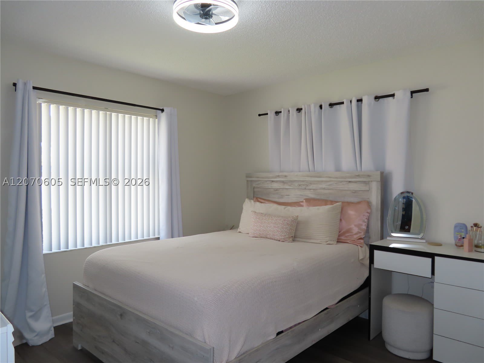 4001 NW 90th Ave – photo 4