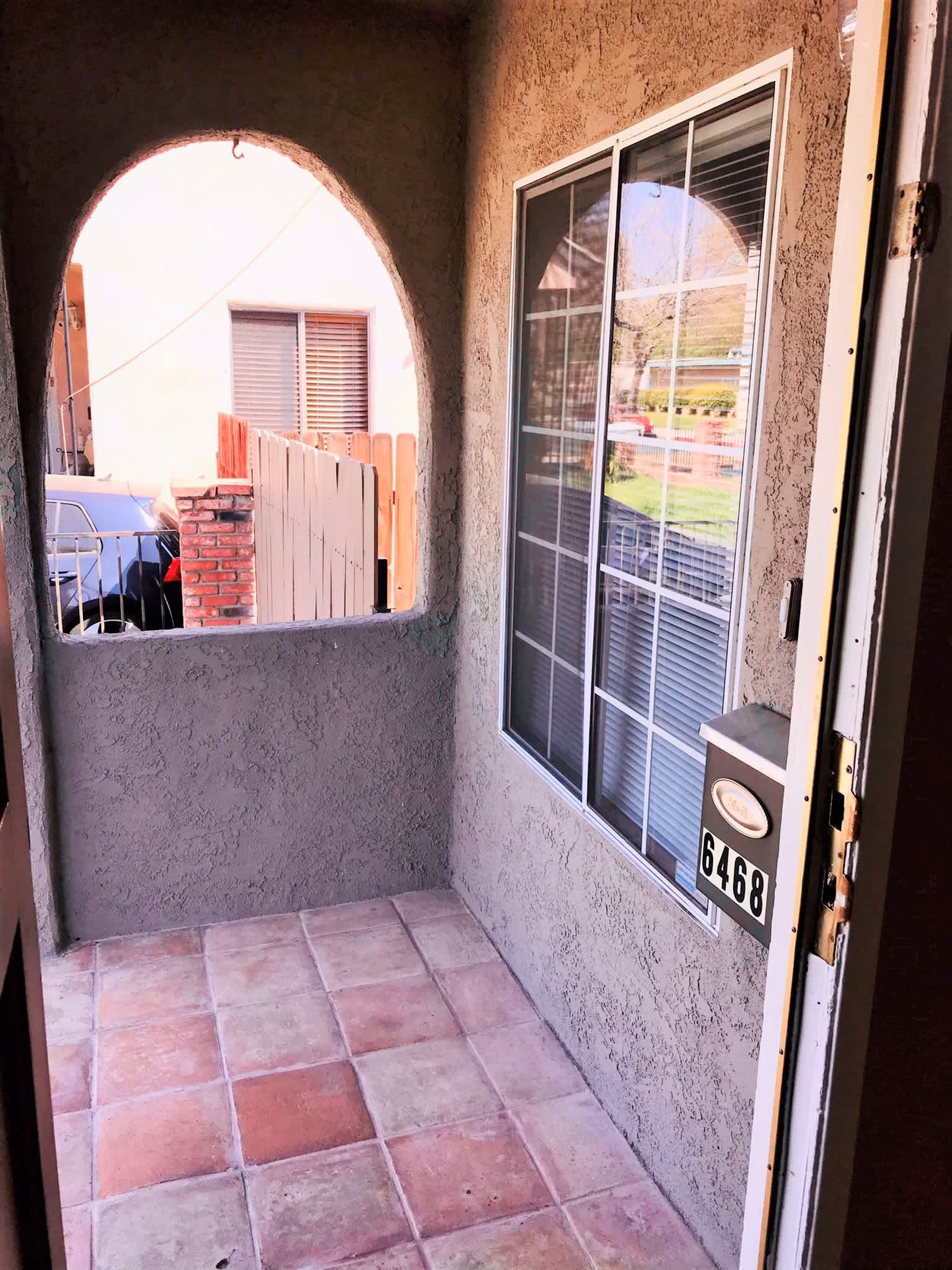 6468 Zelzah Ave – photo 4