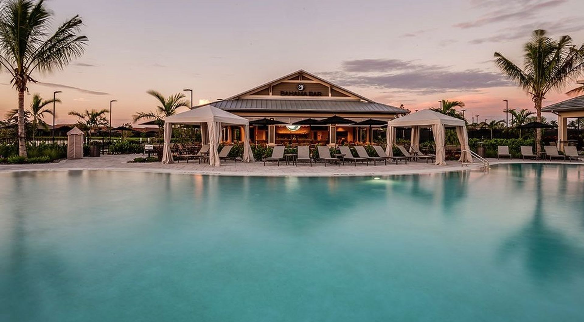 Brand New 4 Bed 3 Full Bath Beautiful Single Family Home In Amazing Esplanade By The Islands Seasonal See Rates Below – photo 2