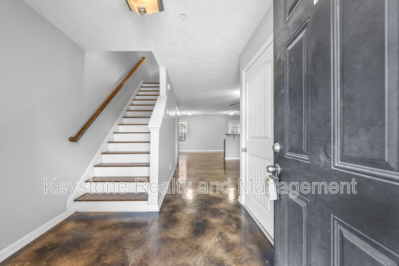 133 Melbourne Drive – photo 3