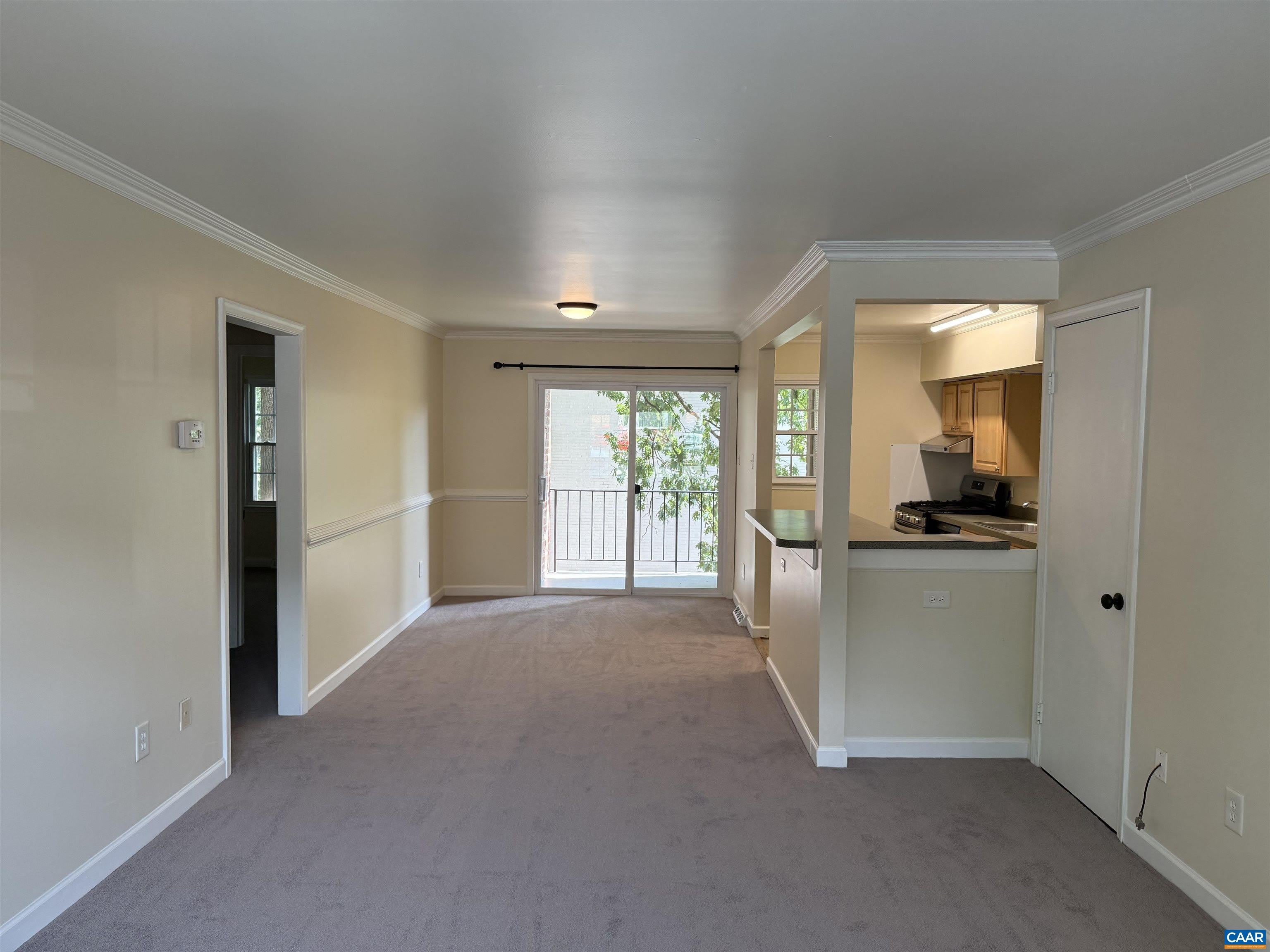 111 HESSIAN HILLS RDG – photo 4