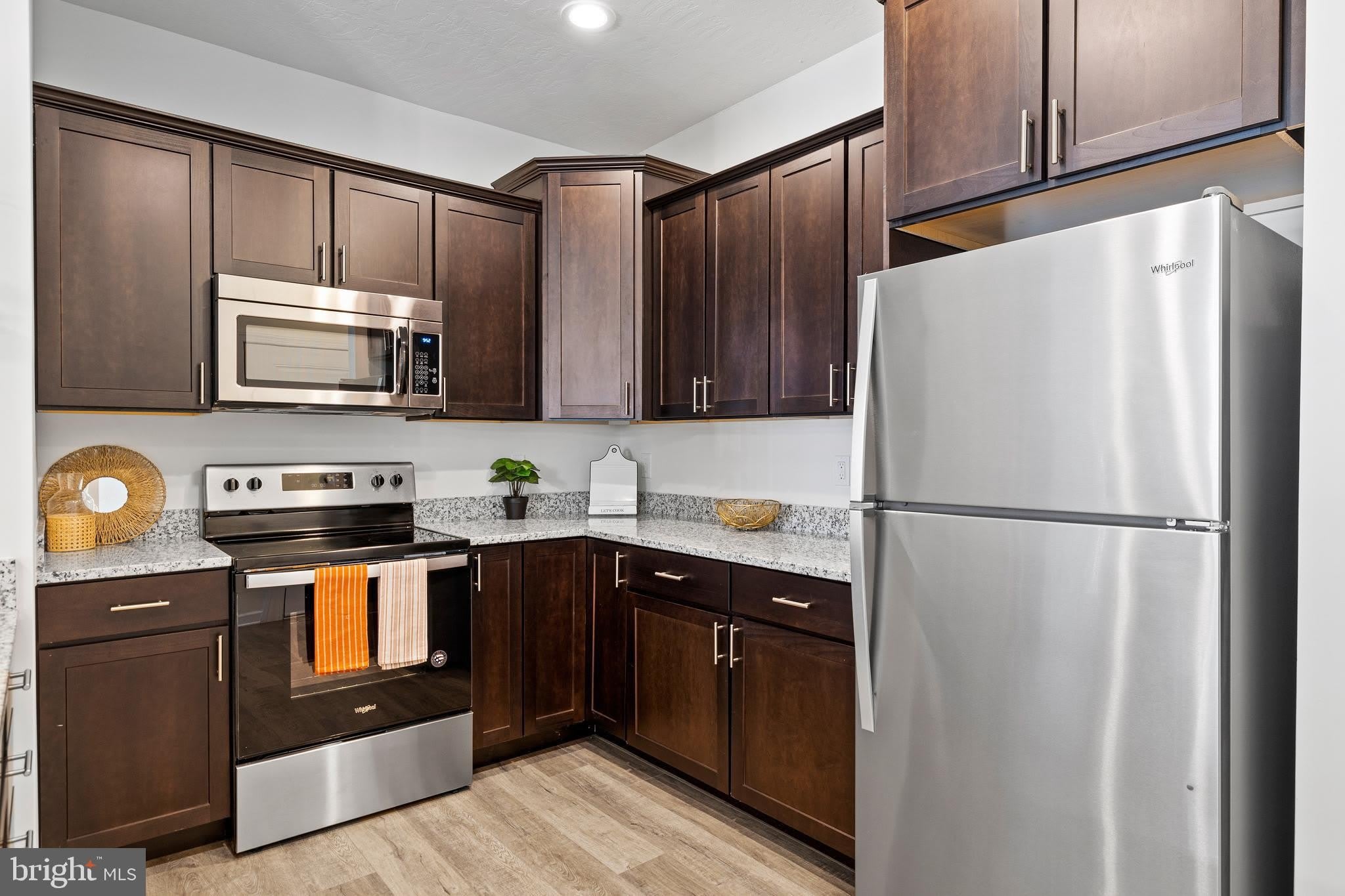115 Sienna Dr – photo 3