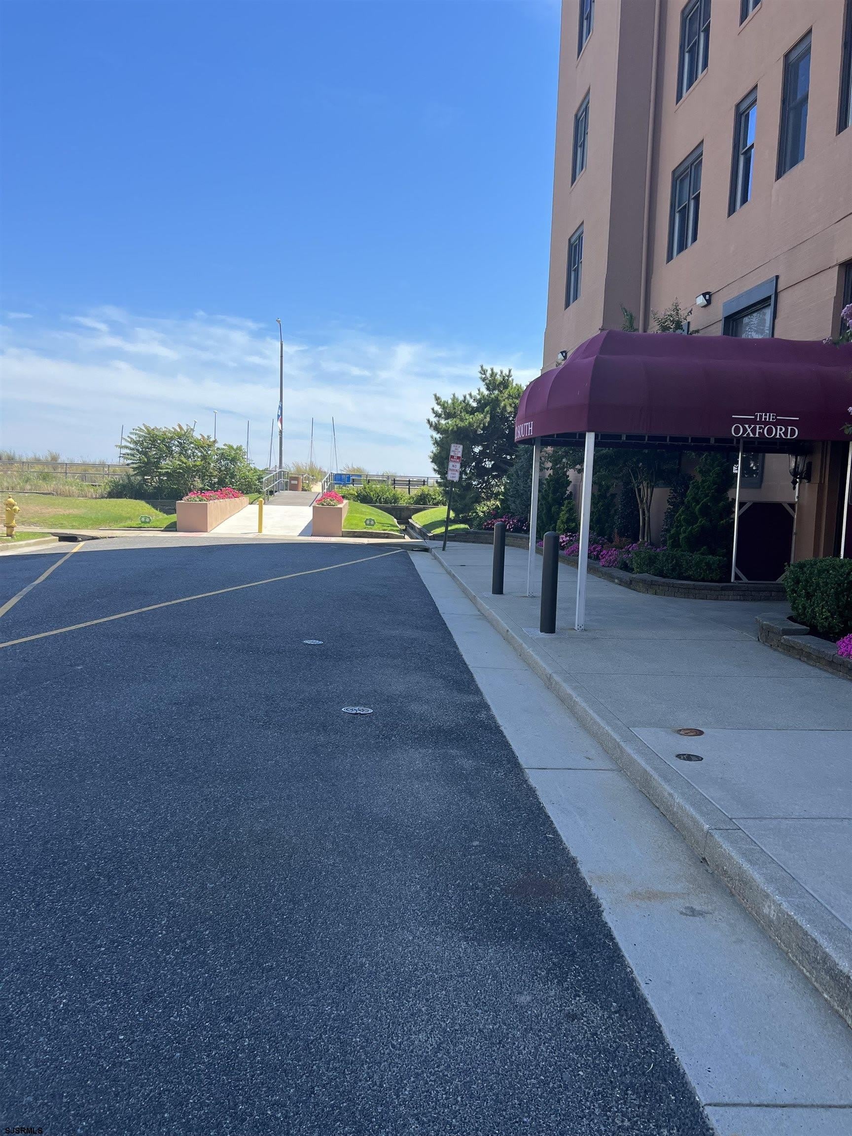 112 S Oxford Ave – photo 2