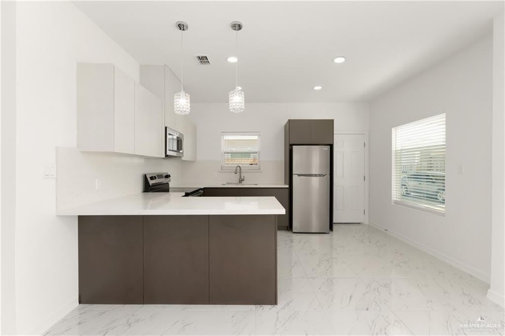 5712 Notre Dame Avenue – photo 5