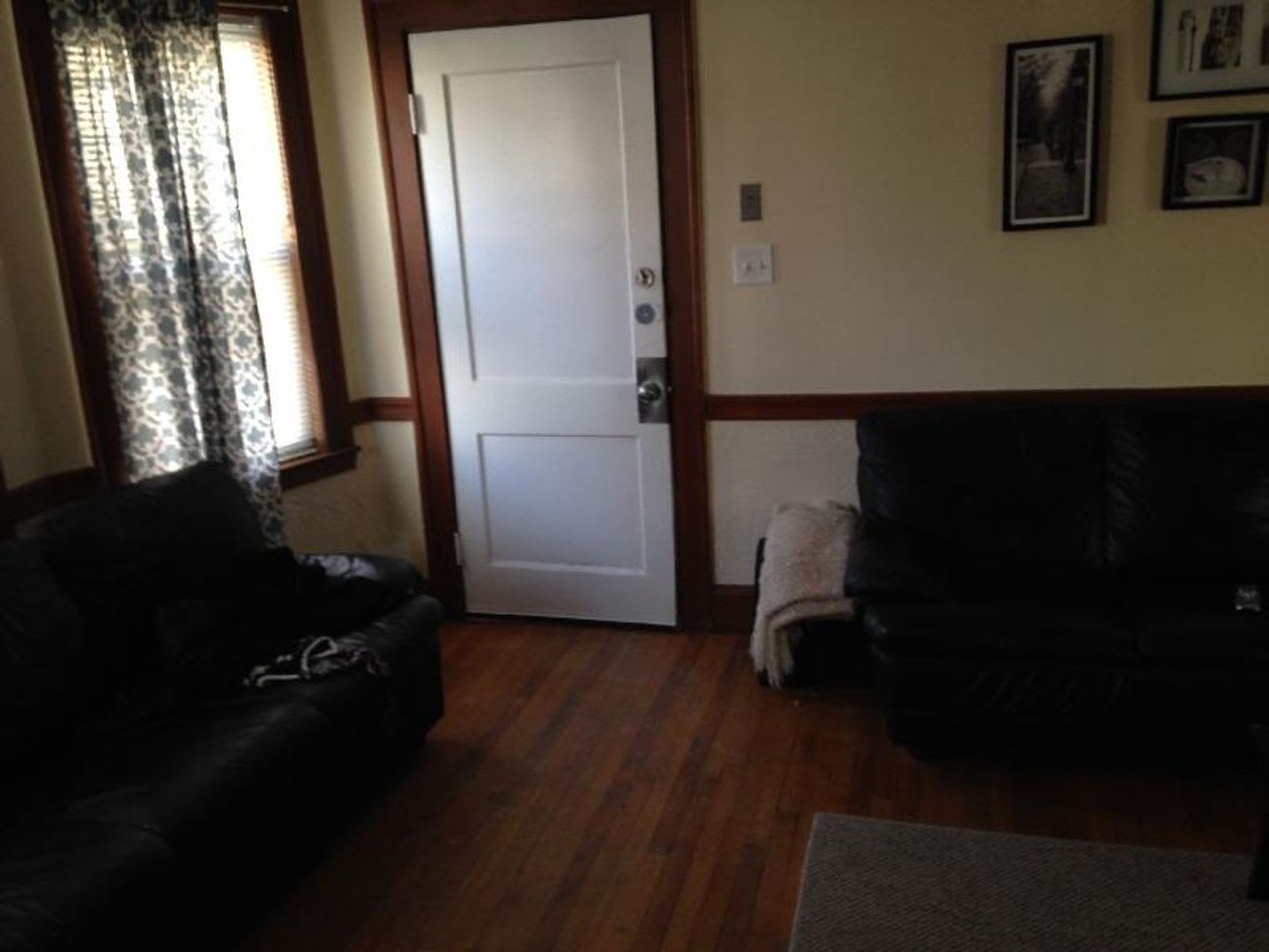 Updated 3 bed in Oak square – photo 3