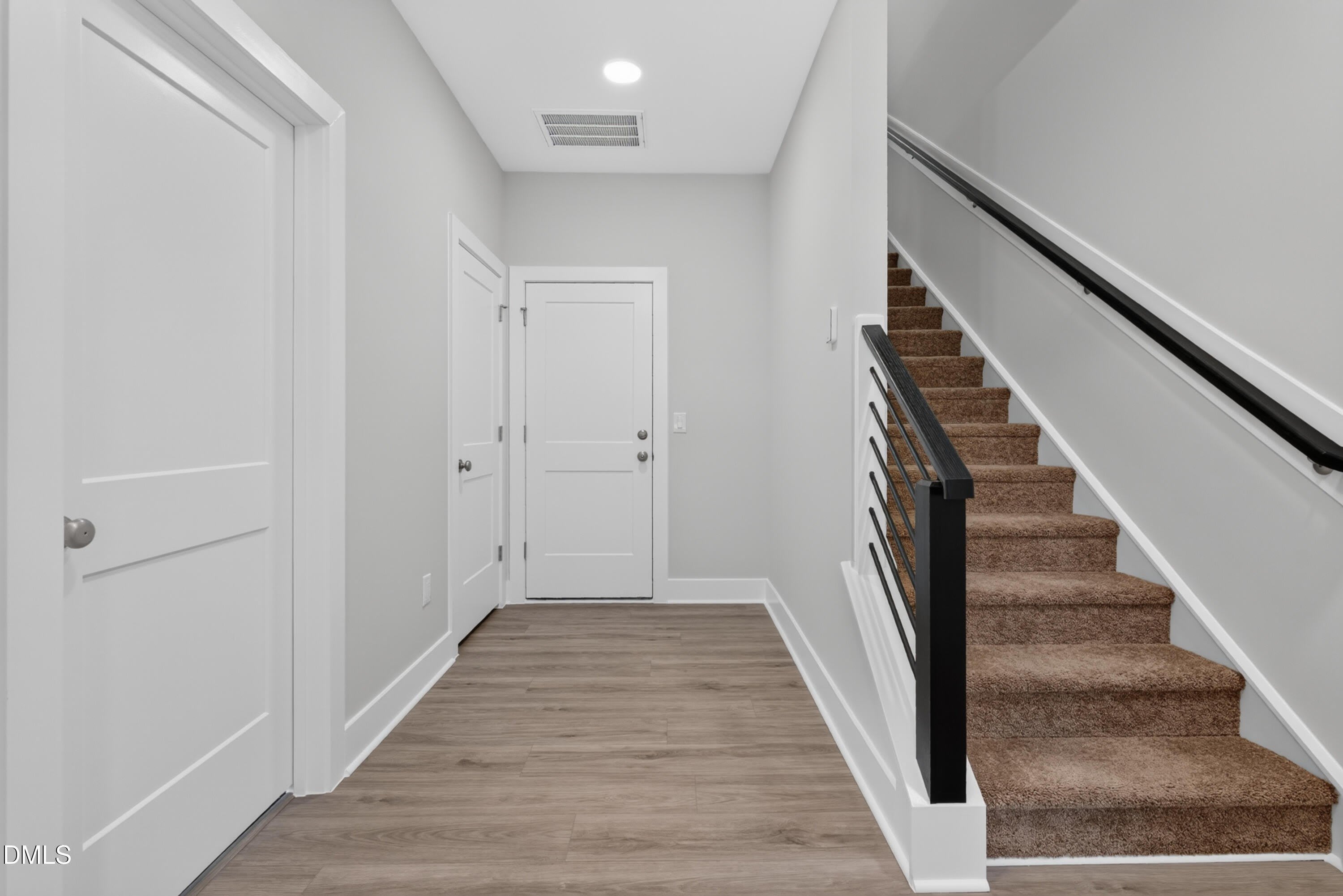 2405 Adrift Road – photo 4