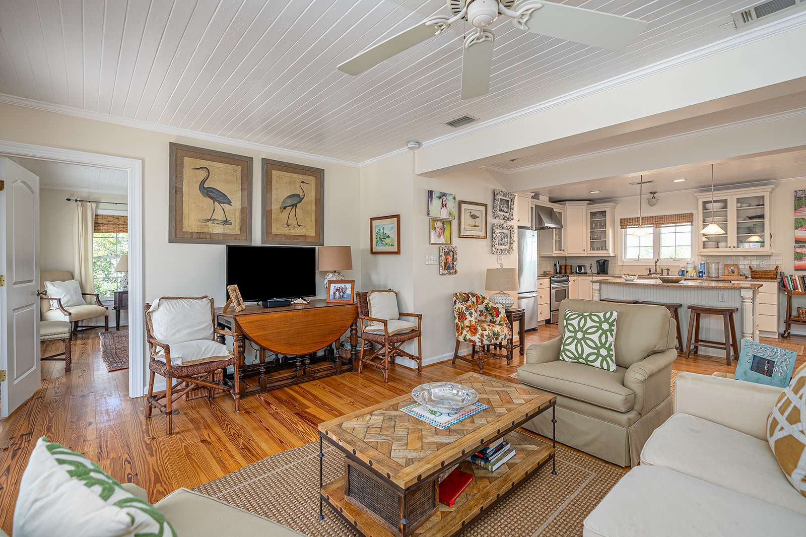 1701 Chatham Ave – photo 5