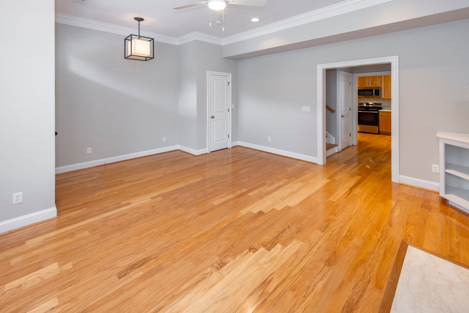 Beautifully updated 3-bedroom, 2.5 bath home at the North End – photo 5