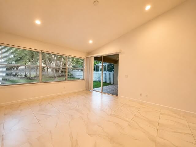 2480 S Coral Trace Circle S – photo 5