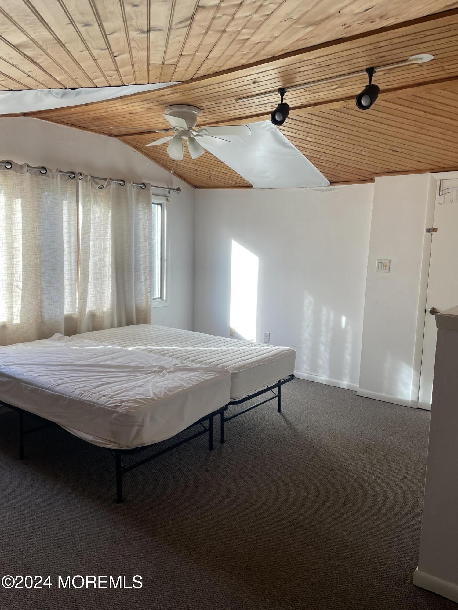 349 S Lincoln Avenue – photo 5