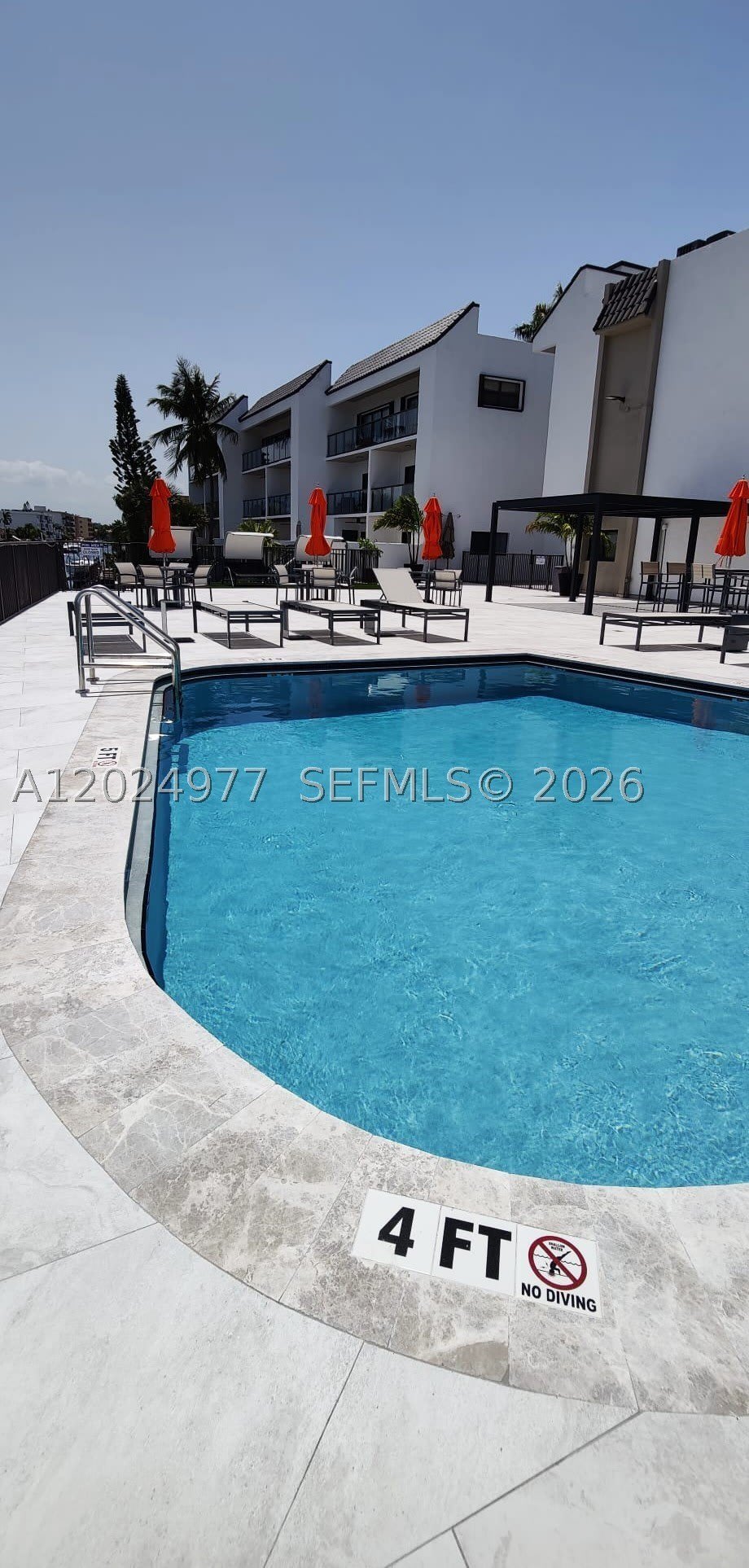 4000 NE 168th St – photo 3