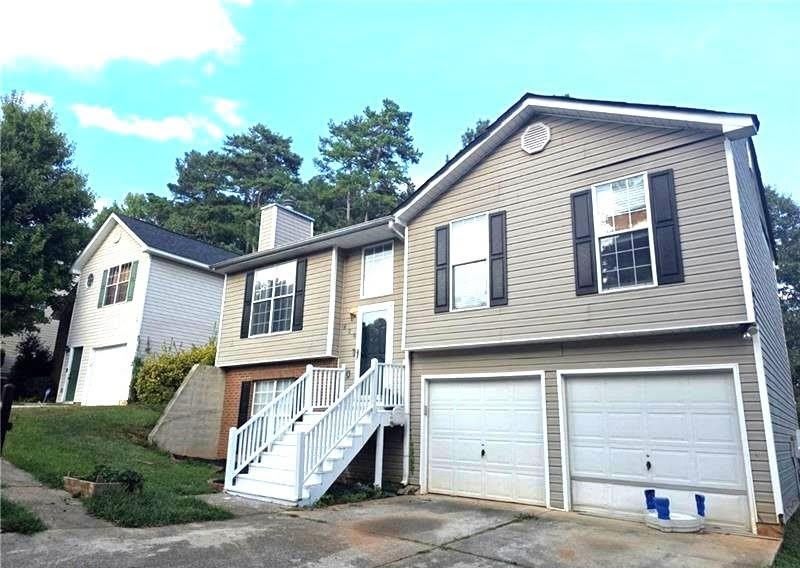 828 Tradd Court – photo 1