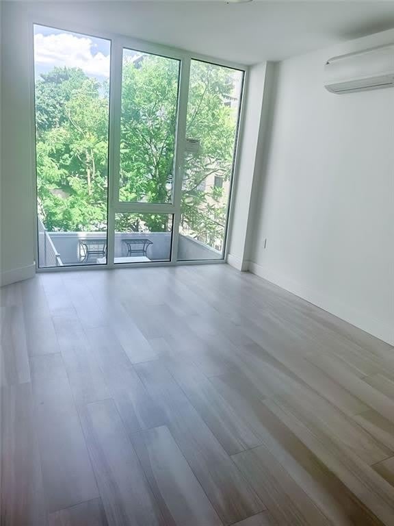 733 Ocean Parkway – photo 1