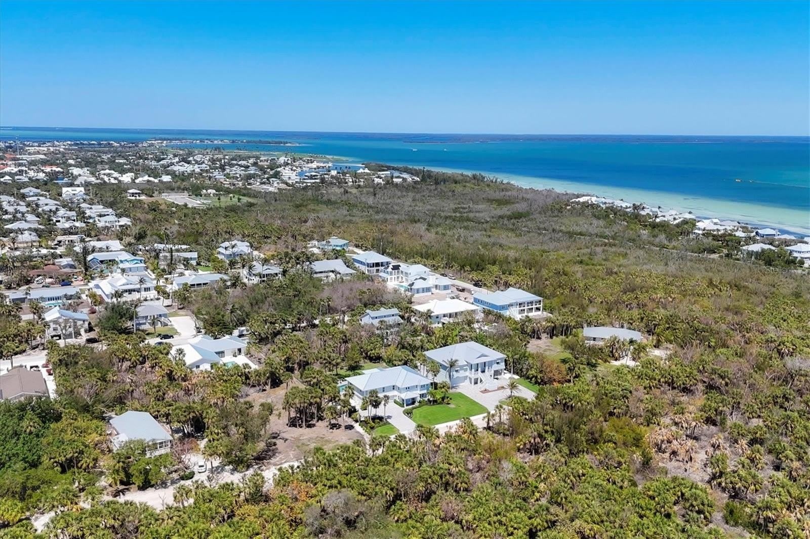 355 BARBAROSA Street – photo 2