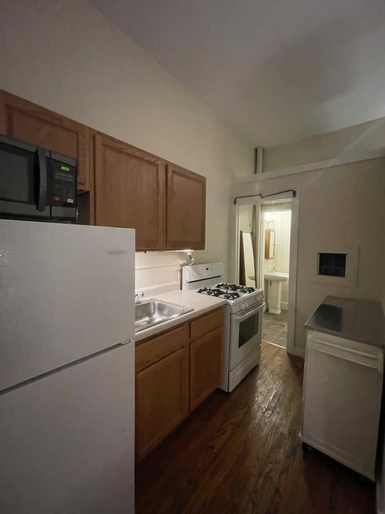 922 West Third Street – photo 4