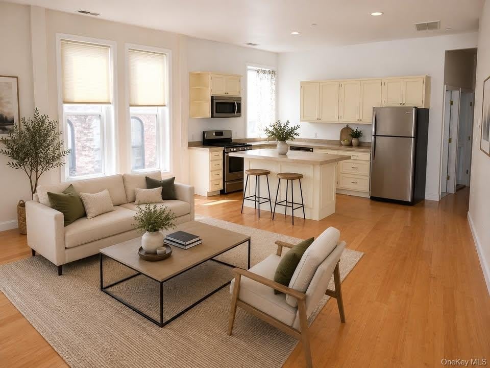 141 Main Street – photo 1