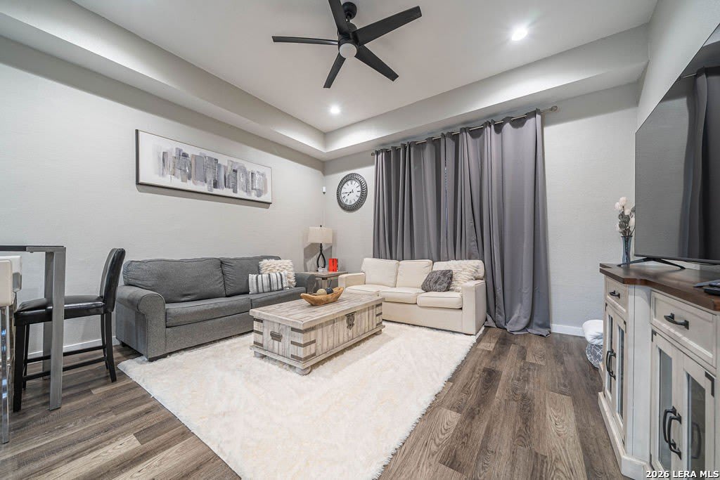 2406 MARTIN LUTHER KING DR – photo 3