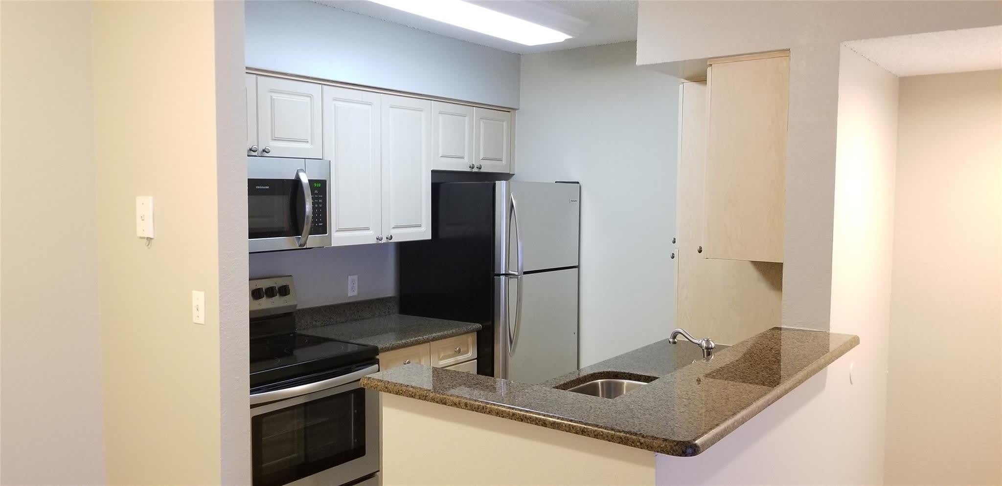 2846 S University Drive – photo 3