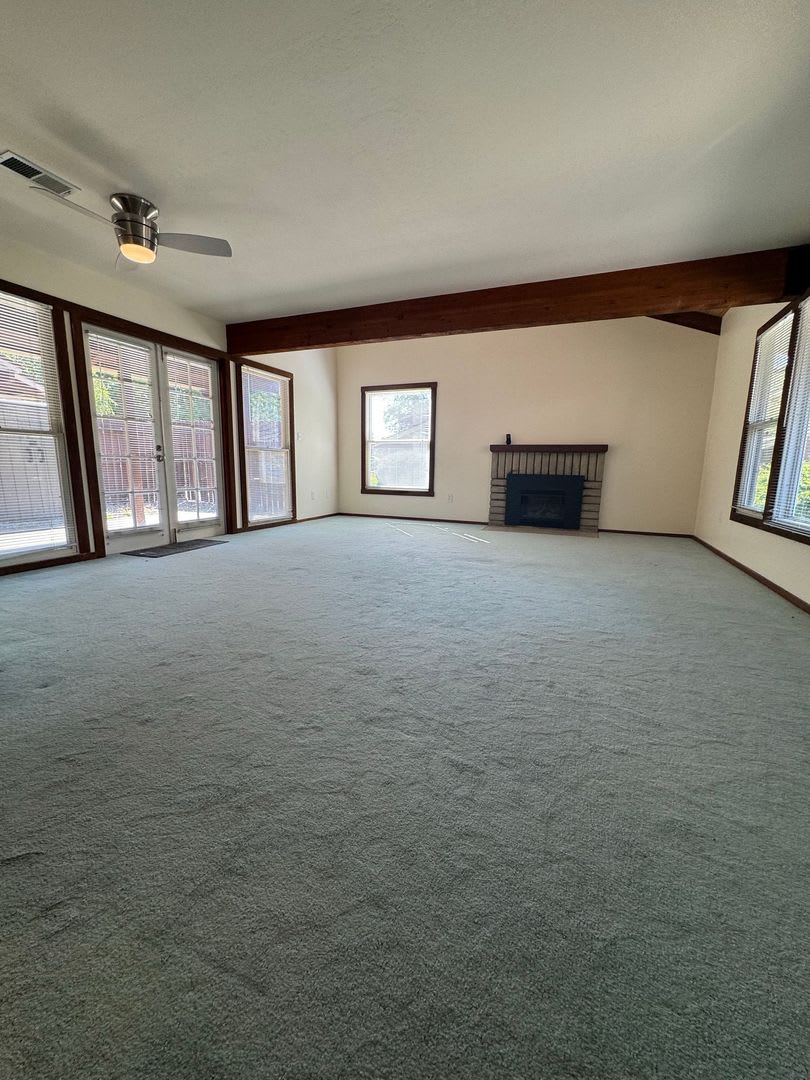3 Bed, 2 Bath Condo in Bear Valley READY NOW! – photo 3