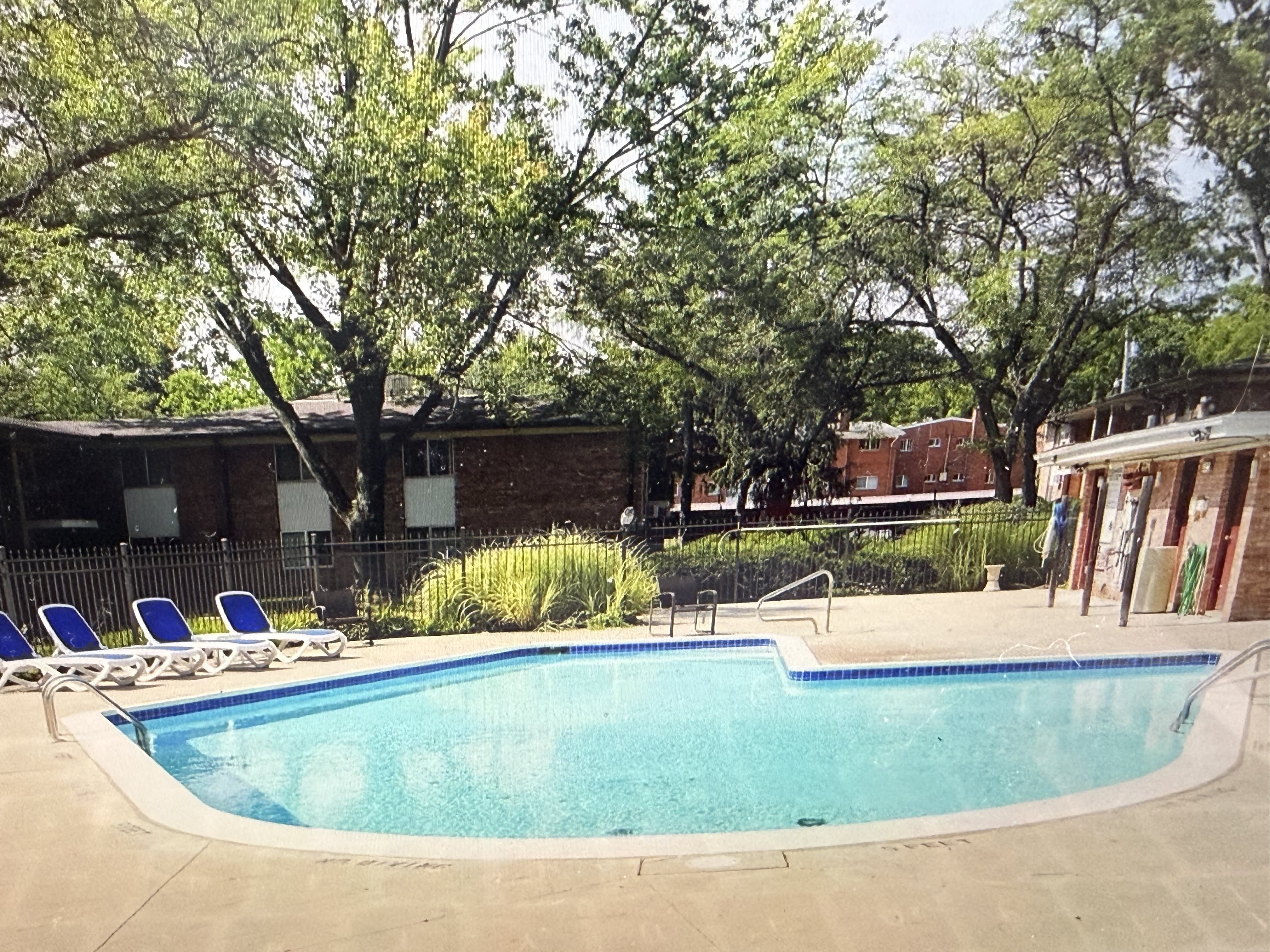 1249 Island Dr – photo 2