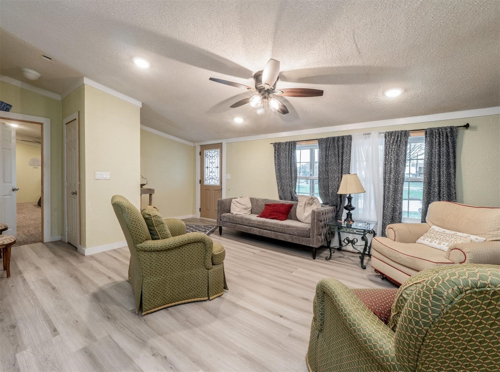 8591 W Ridge Drive – photo 4