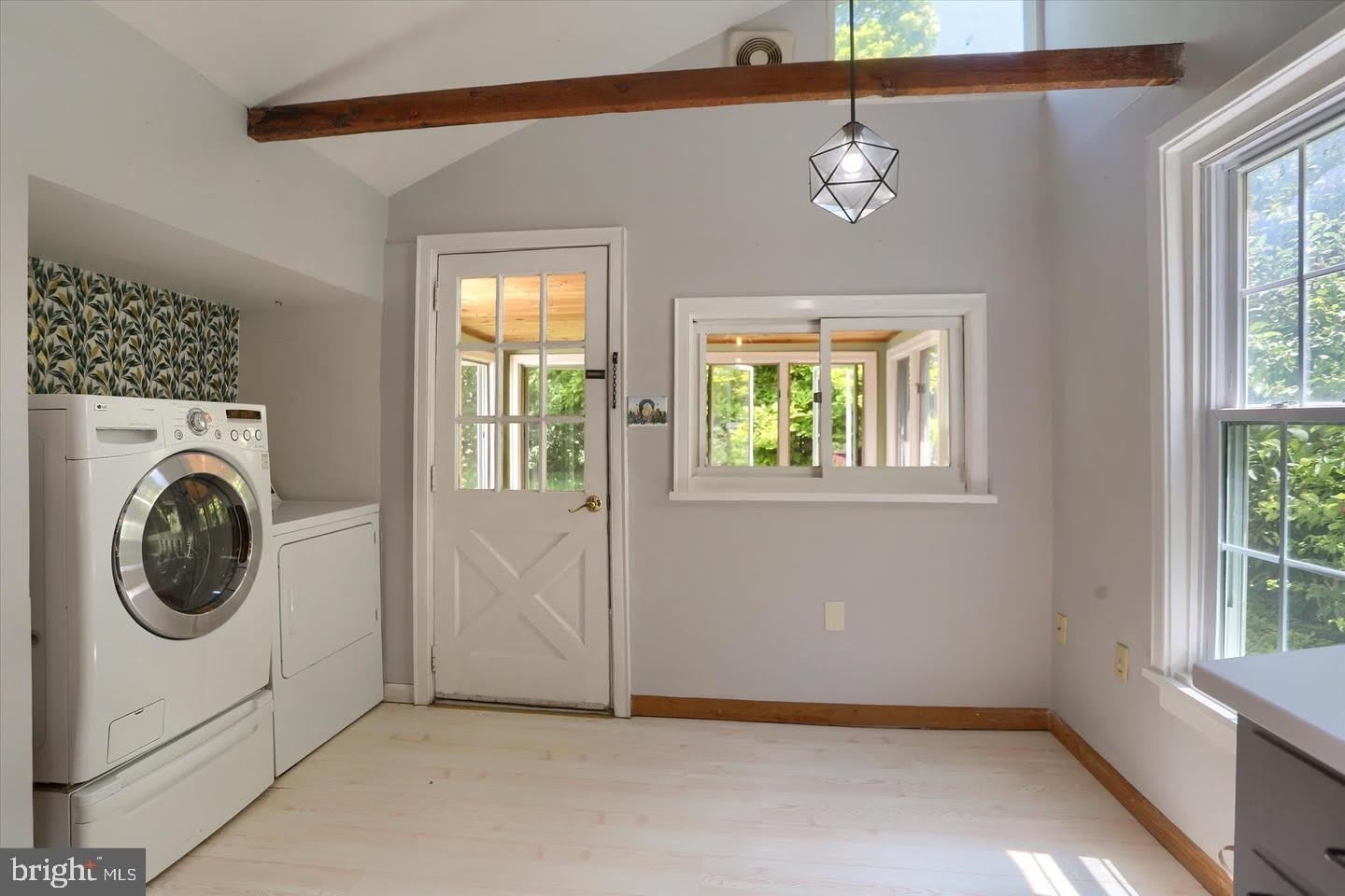 223 S Pitt Street – photo 4