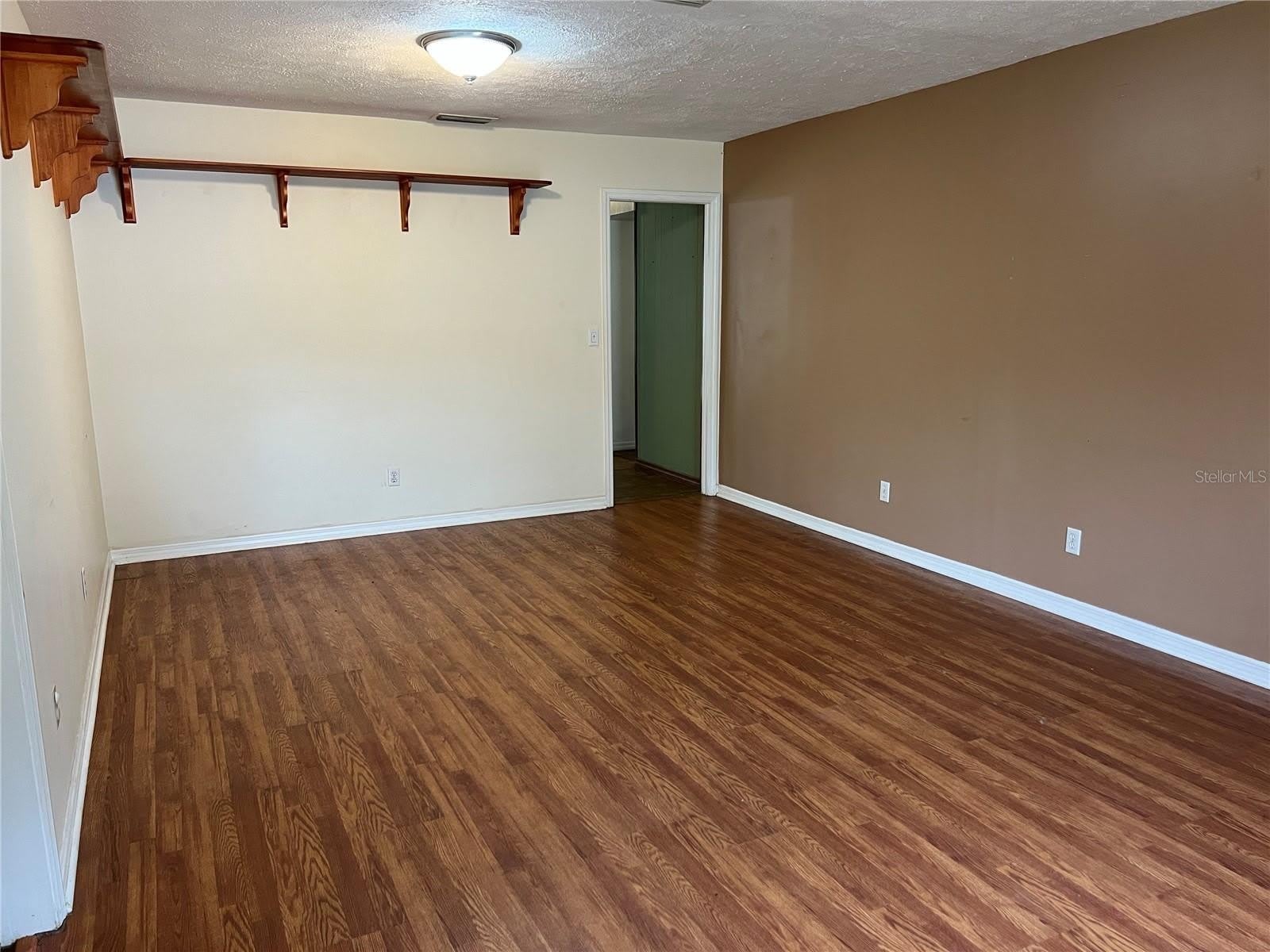 7803 N WHITTIER Street – photo 4