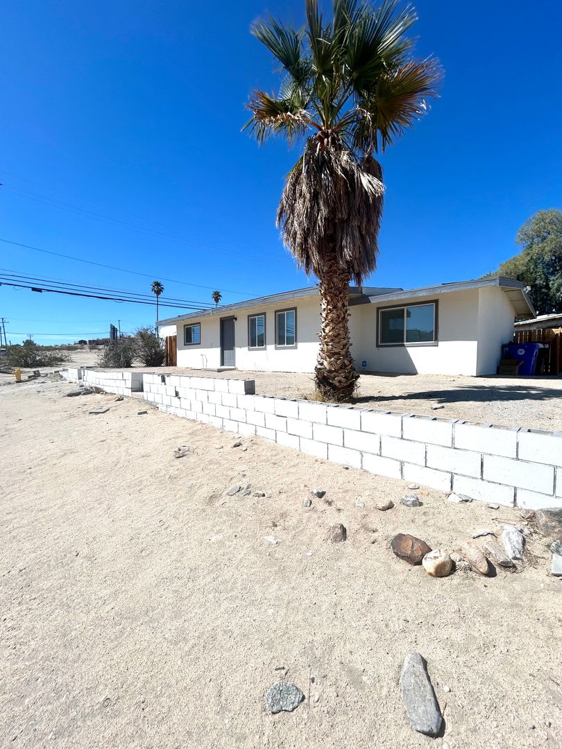 Conveniently located 3 Bedroom 1 bathroom home – photo 2
