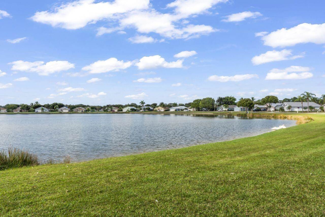 8913 SW Chevy Circle – photo 1