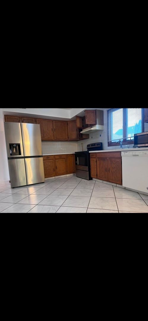 Spacious 4BR House in Bordentown – photo 1