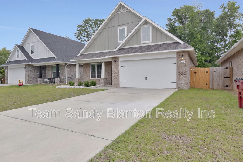 5402 Parkside Drive – photo 4