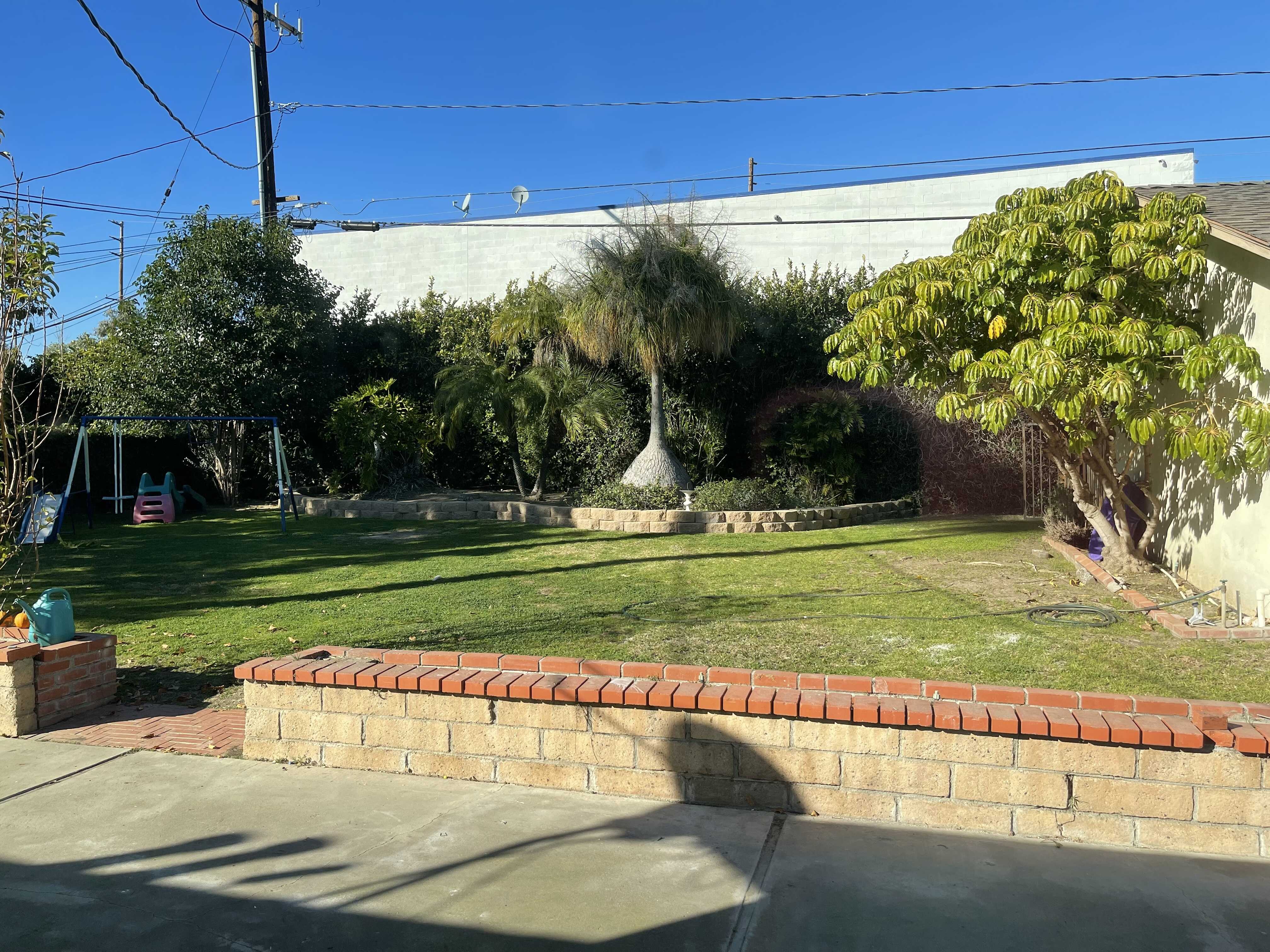 1621 El Rancho Drive – photo 4