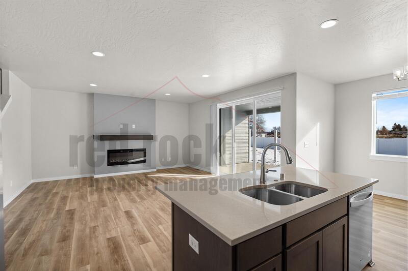 1218 North Tschirley Street 1 – photo 4