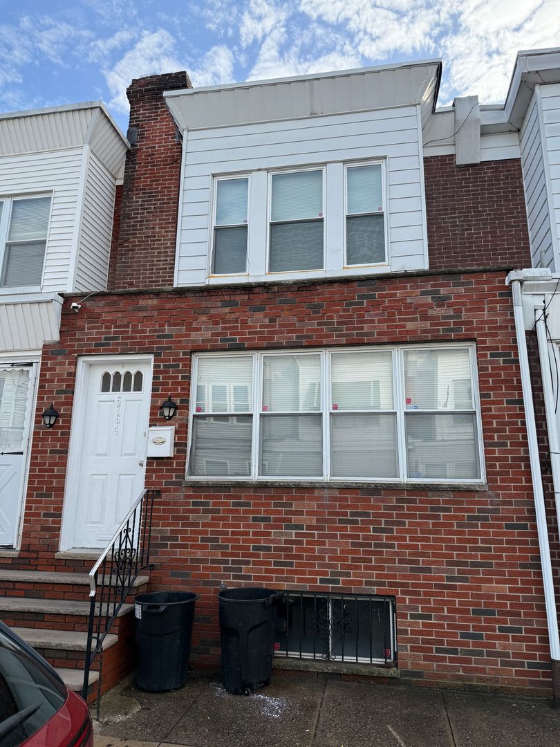 Modern 4 Bedroom Home Southwest Philadelphia – photo 2